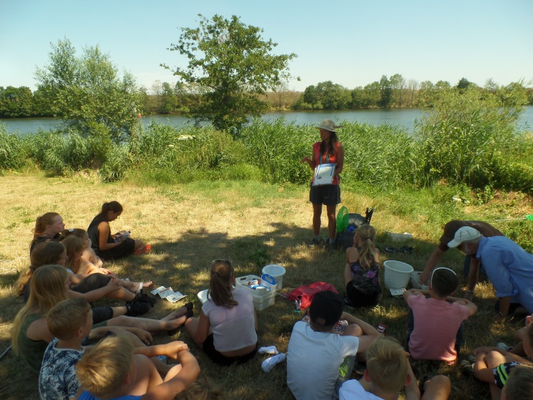 Li An Phoa op bezoek in Maashees