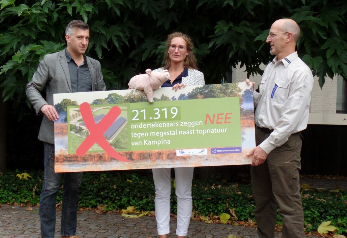 Ruim 21.000 handtekeningen tegen Megastal bij Kampina