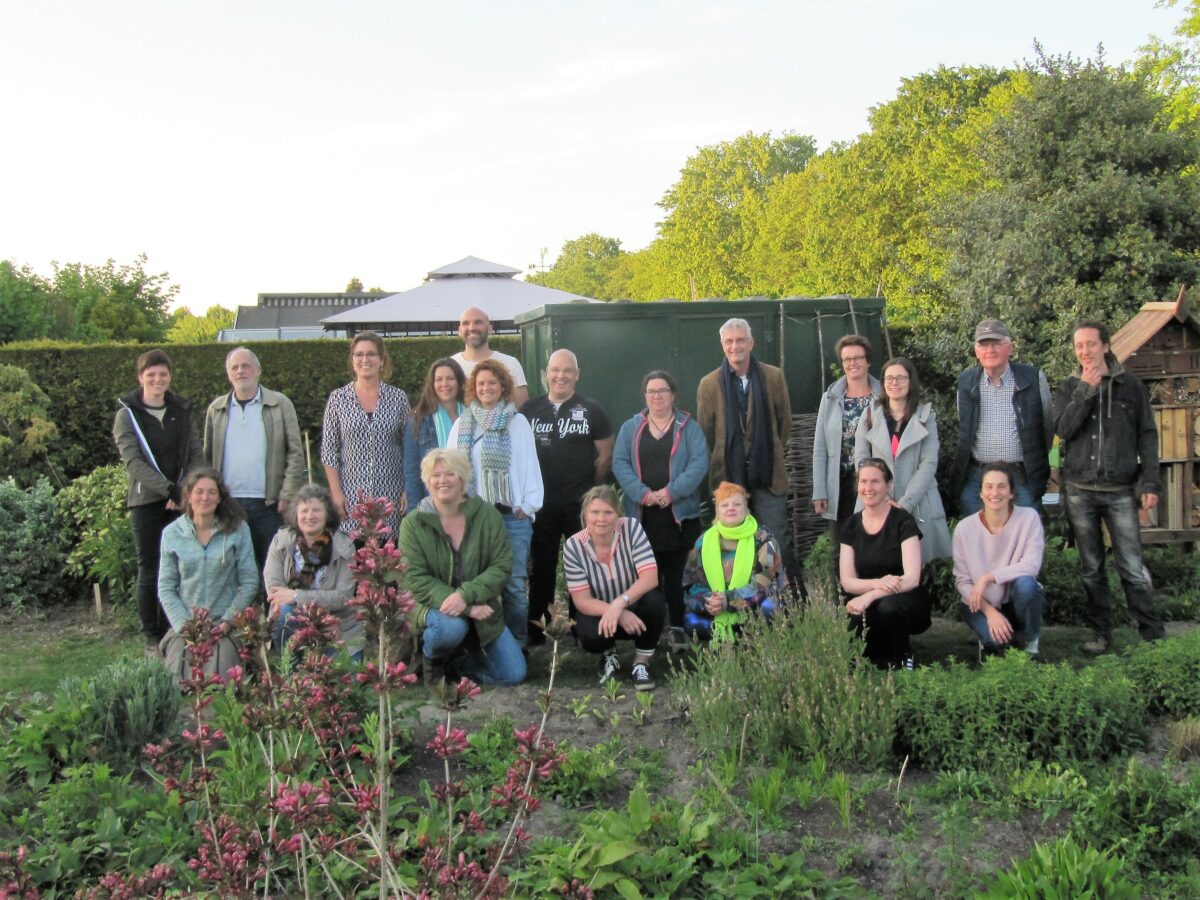 Eerste lichting schoolmoestuincoach is een feit dankzij BMF Activiteitenfonds